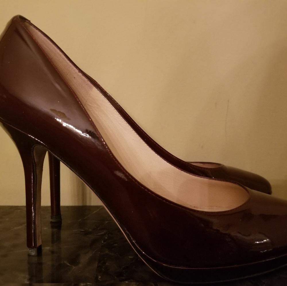 Jimmy Choo Authentic - Picture 3 of 12